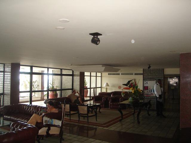 Apart Hotel Frente Mar Em Ondina Salvador Esterno foto